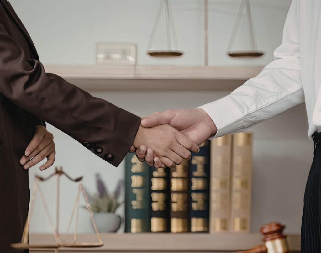 أفضل خطوات التنازل عن الخادمات بطريقة قانونية